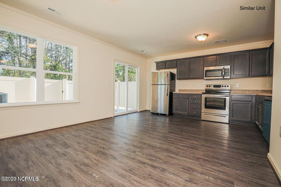 463 Sullivan Loop Road Midway Park, NC 28544 - Photo 9 of 28 20210513143128104857000000-o