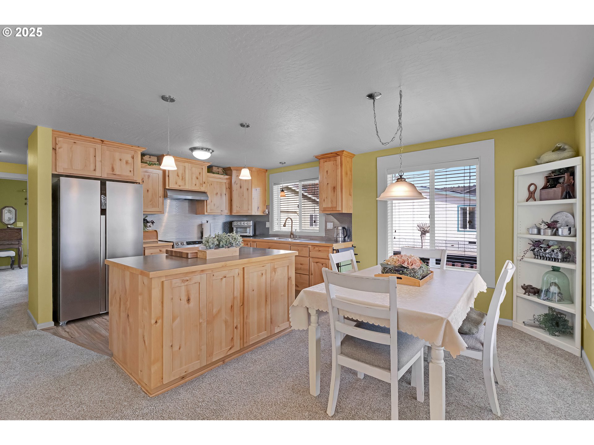 700 Little Valley Road Roseburg, OR 97471 - Photo 3 of 41 Gallery Image 3