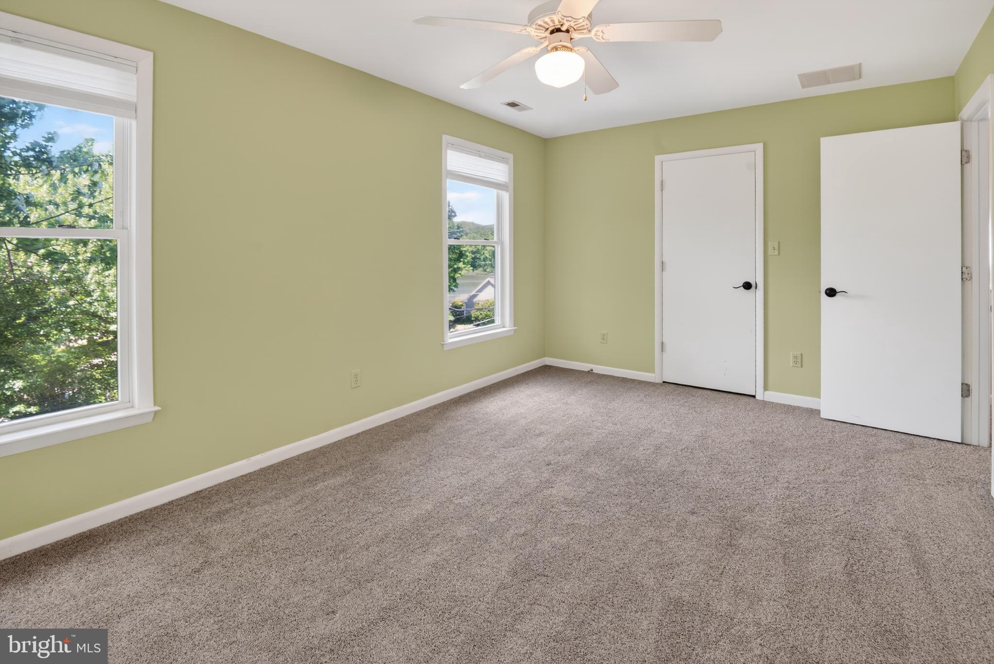 607 Overhill Drive Edgewater, MD 21037 - Photo 16 of 27 Bedroom