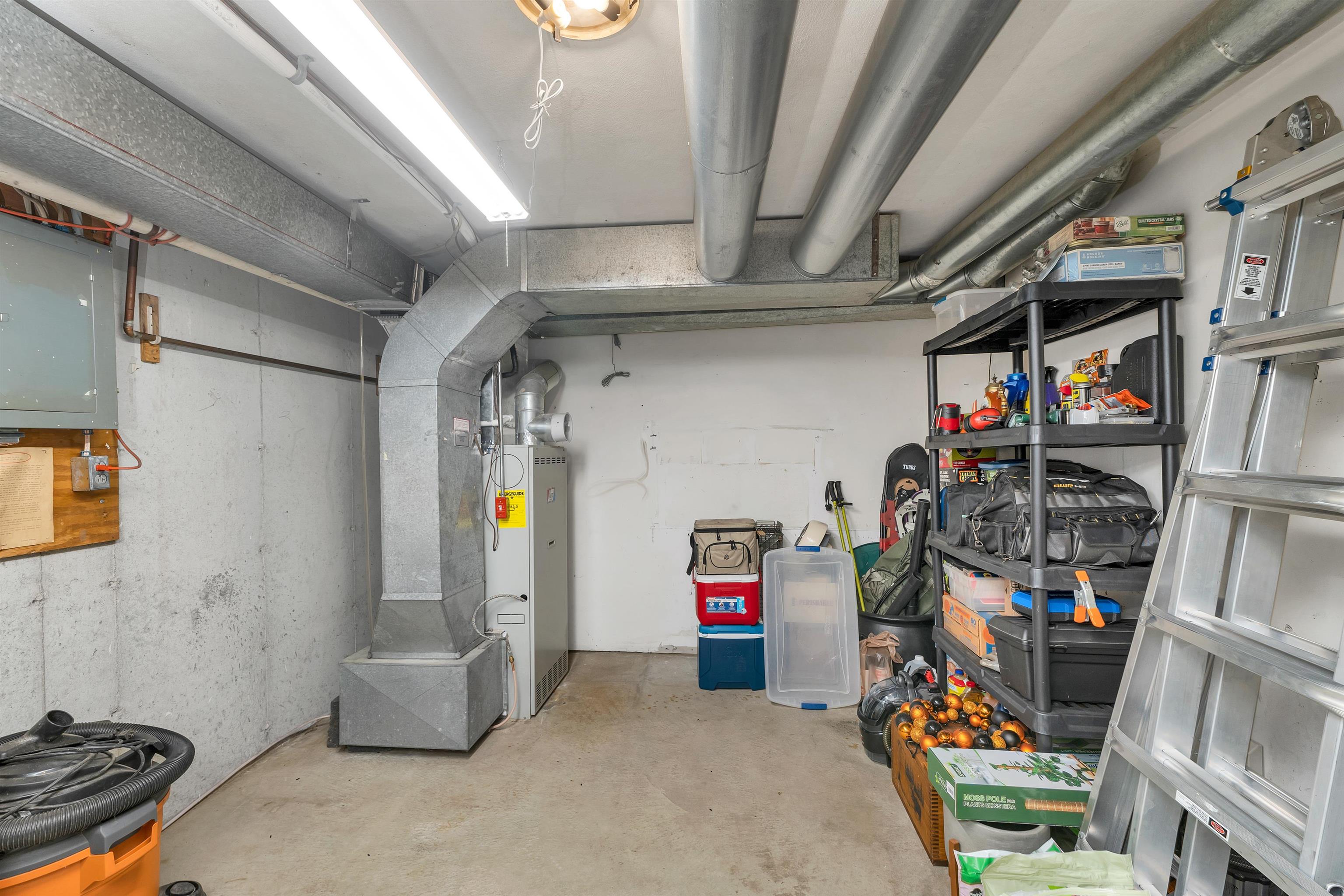 153 Coffin Road, Unit 2 Epping, NH 03042 - Photo 27 of 47