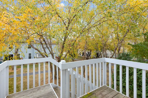 $2,850 | 215 Half Moon Circle, Aurora, IL 60504