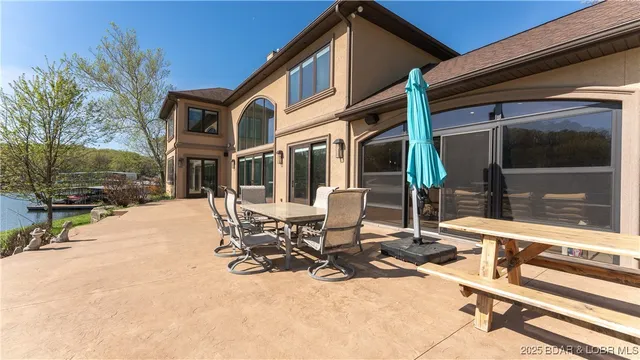 $2,200,000 | 394 Woodland Heights Road, Sunrise Beach, MO 65079