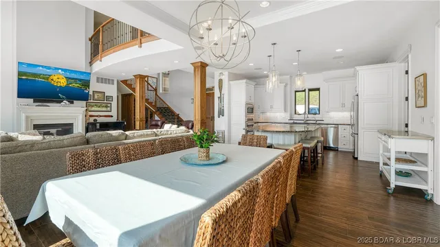 $2,200,000 | 394 Woodland Heights Road, Sunrise Beach, MO 65079