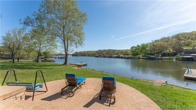$2,200,000 | 394 Woodland Heights Road, Sunrise Beach, MO 65079