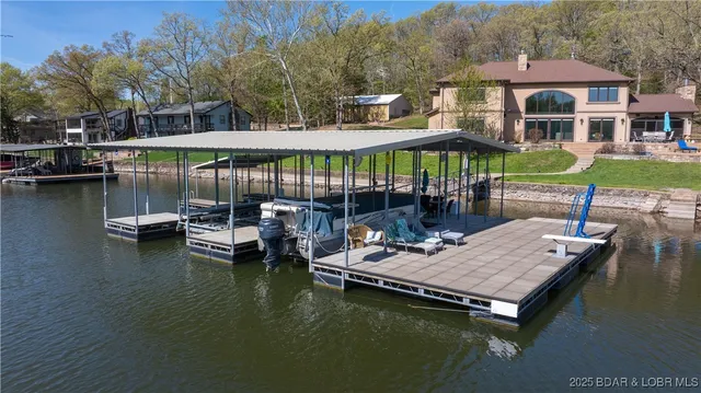 $2,200,000 | 394 Woodland Heights Road, Sunrise Beach, MO 65079