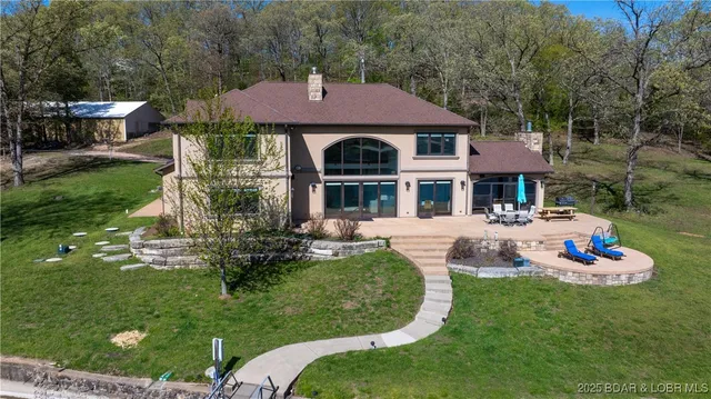 $2,200,000 | 394 Woodland Heights Road, Sunrise Beach, MO 65079