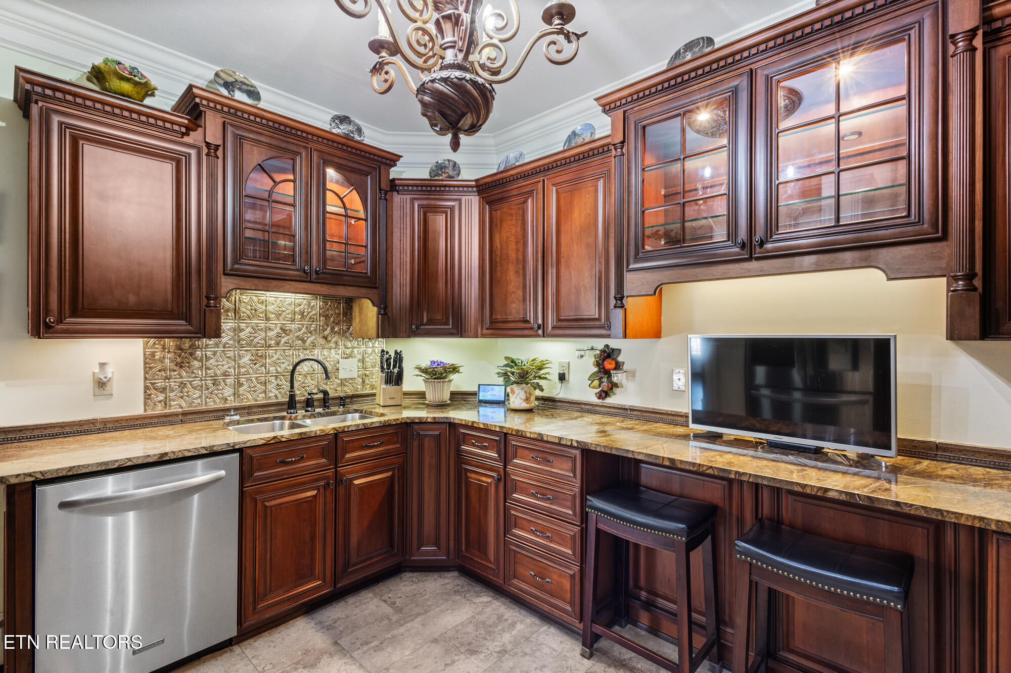 240 High Ridge Road Sweetwater, TN 37874 - Photo 17 of 60 240 High Ridge Rd2-41