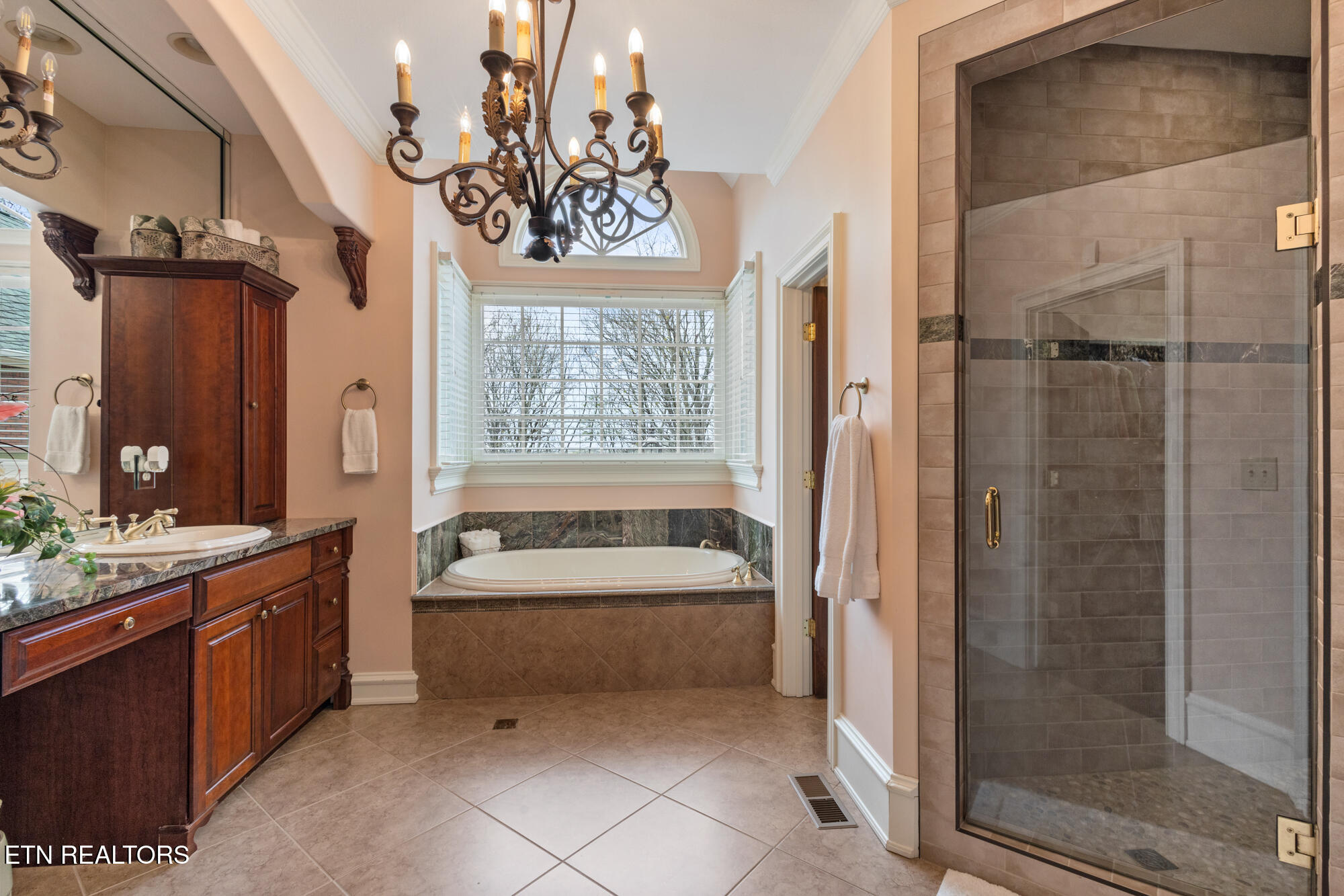 240 High Ridge Road Sweetwater, TN 37874 - Photo 29 of 60 240 High Ridge Rd2-28