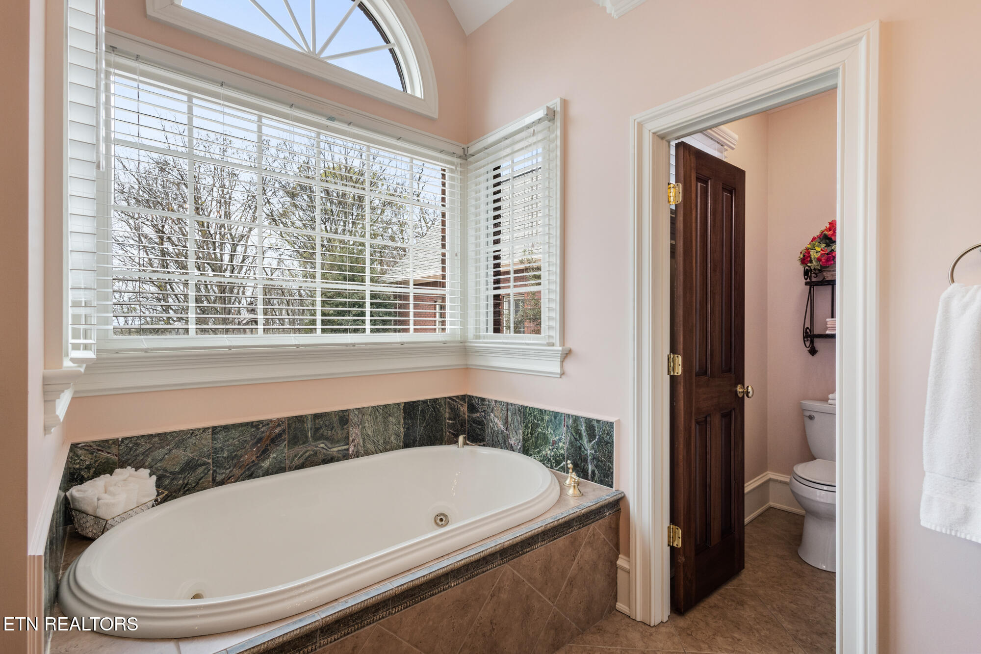 240 High Ridge Road Sweetwater, TN 37874 - Photo 31 of 60 240 High Ridge Rd2-29