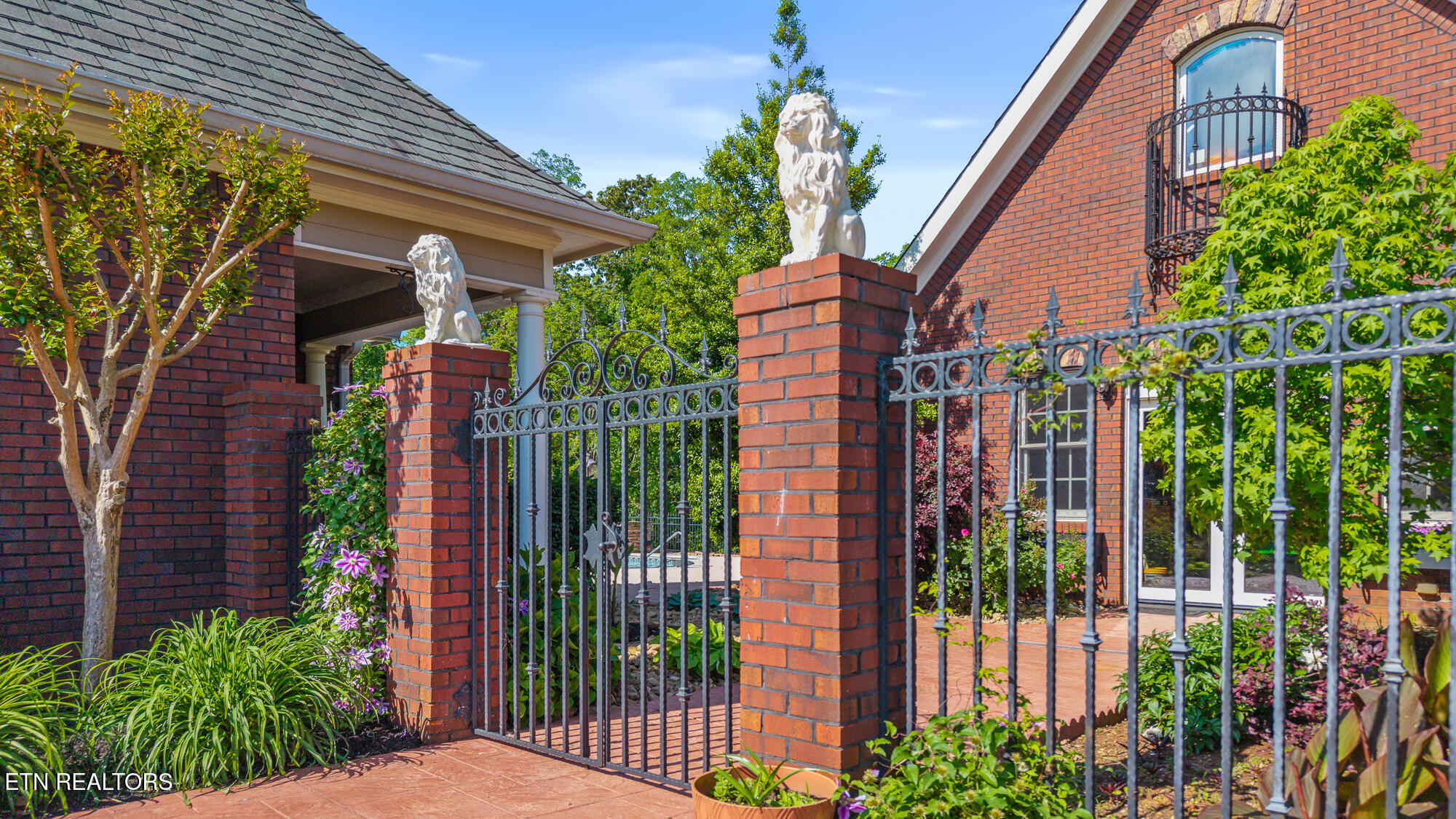 240 High Ridge Road Sweetwater, TN 37874 - Photo 50 of 60 240 High Ridge Rd exteriors_-37