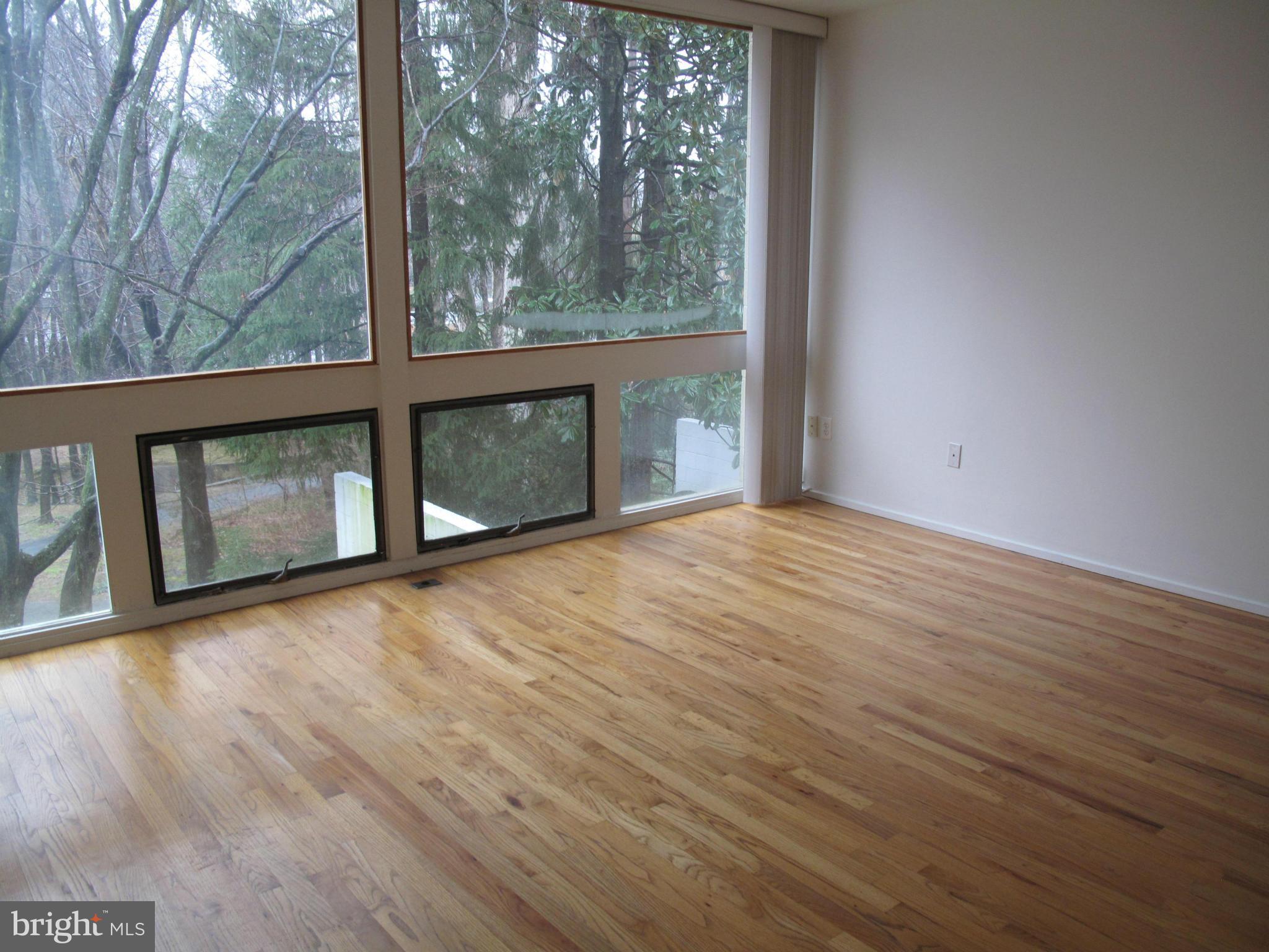 11514 Hickory Cluster Reston, VA 20190 - Photo 7 of 18 Bath (Master)