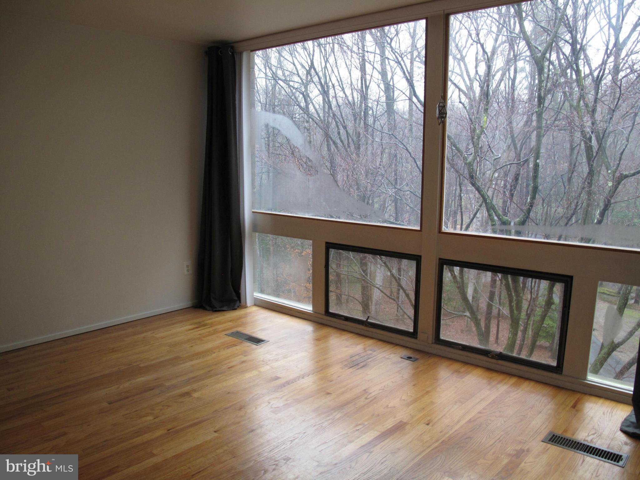 11514 Hickory Cluster Reston, VA 20190 - Photo 8 of 18 Bath (Master)