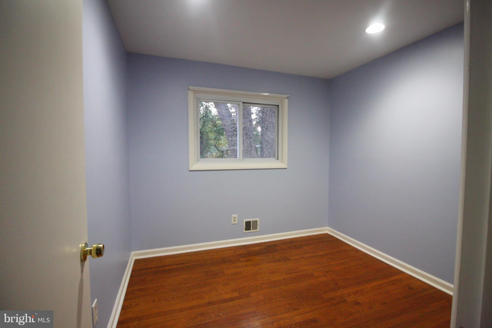 11704 Mentone Road Silver Spring, MD 20906 - Photo 14 of 25 Bedroom