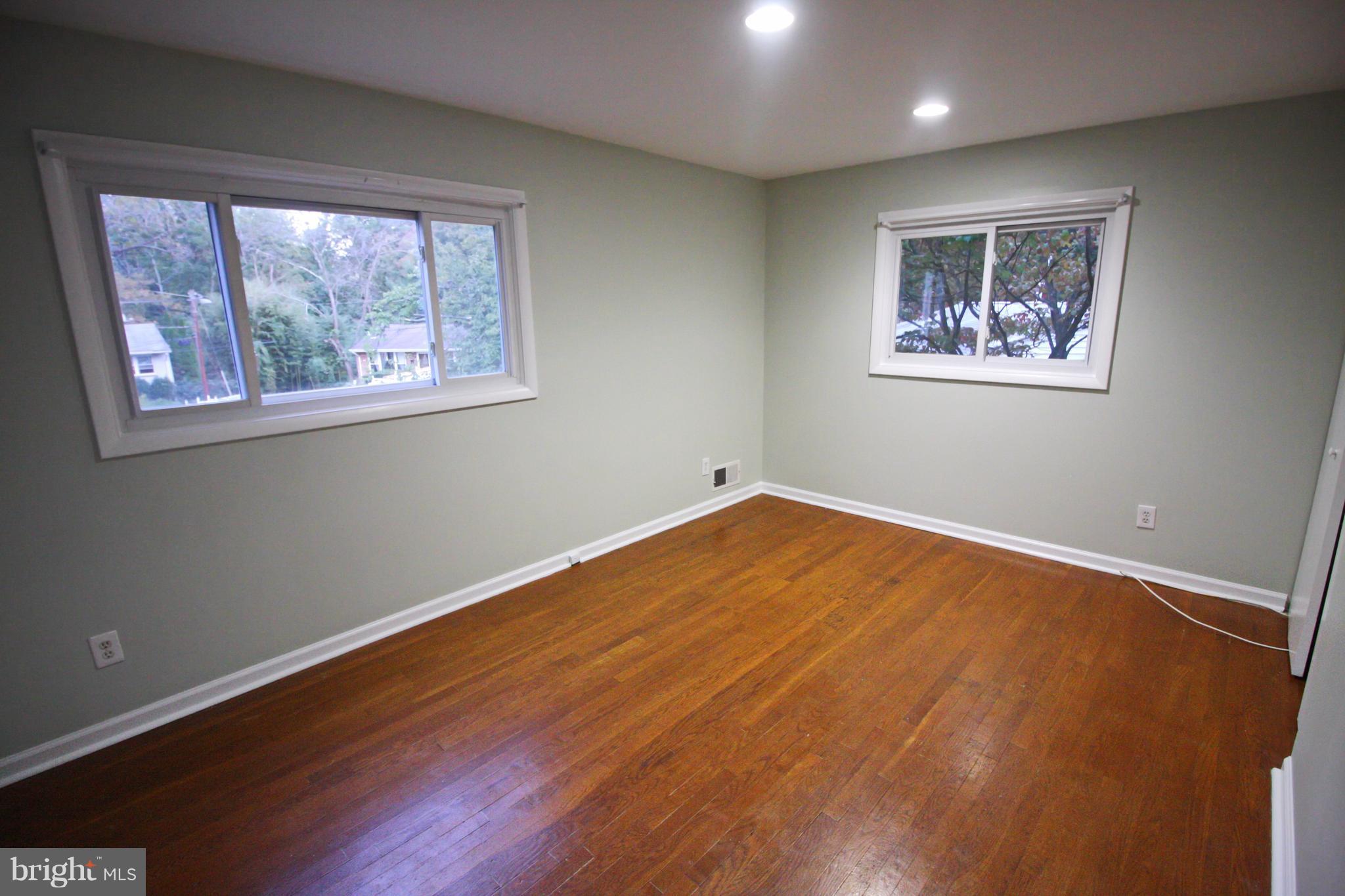 11704 Mentone Road Silver Spring, MD 20906 - Photo 16 of 25 Bedroom (Master)