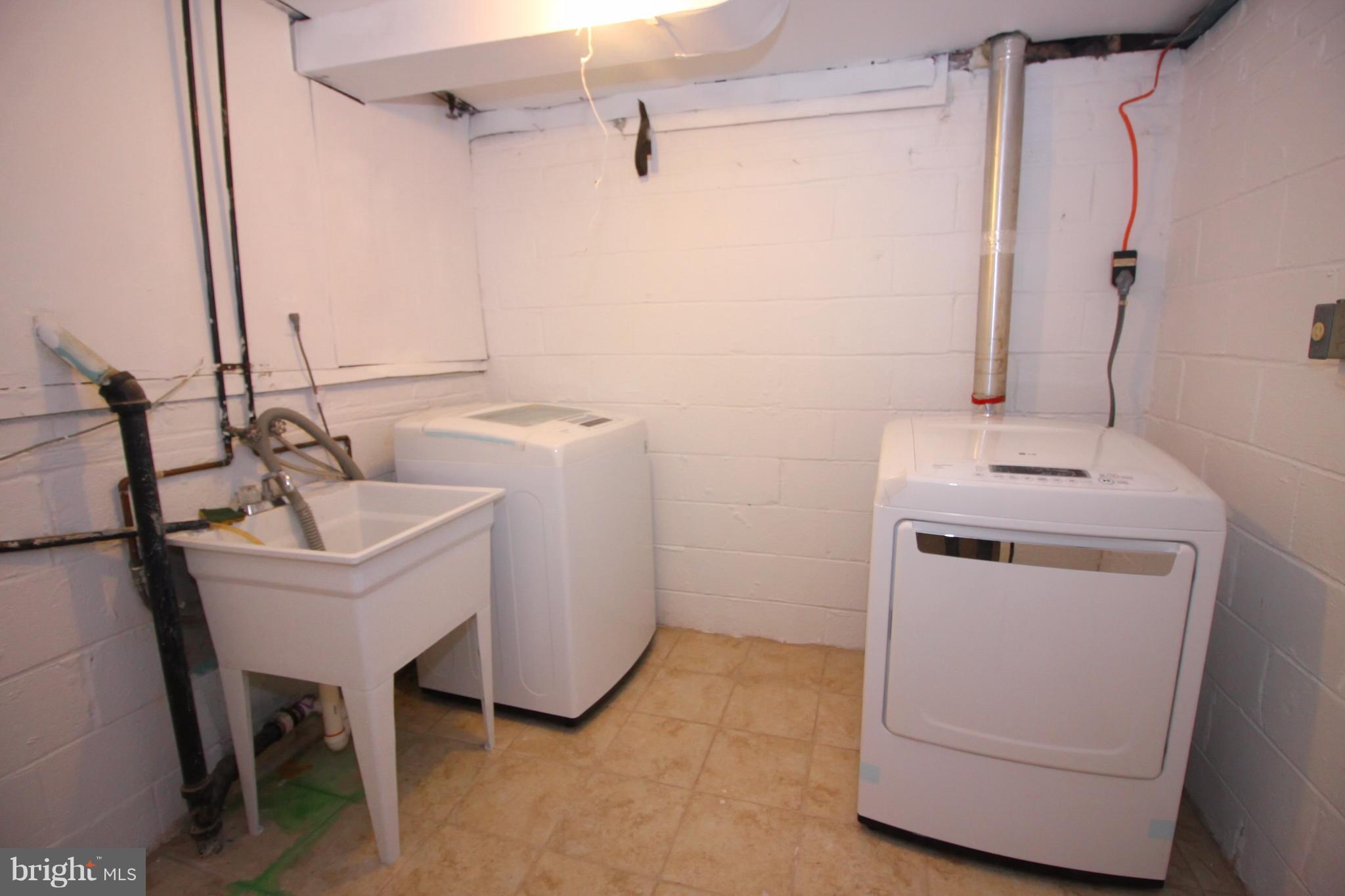 11704 Mentone Road Silver Spring, MD 20906 - Photo 18 of 25 Interior (General)