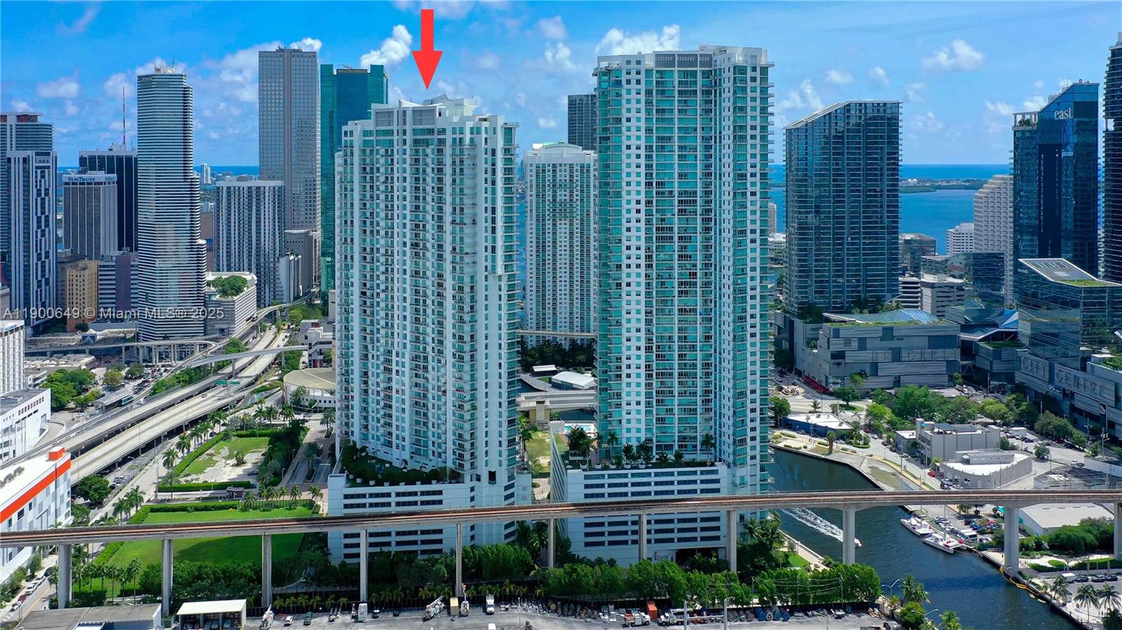 90 Southwest 3rd Street, Unit 1602 Miami, FL 33130 - Photo 36 of 81 a view of a city with tall buildings
