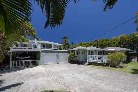 $2,499,000 | 409 Wanaao Road, Kailua, HI 96734