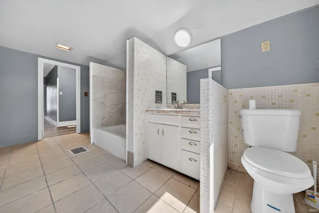 $195,000 | 1303 High Street, Logansport, IN 46947