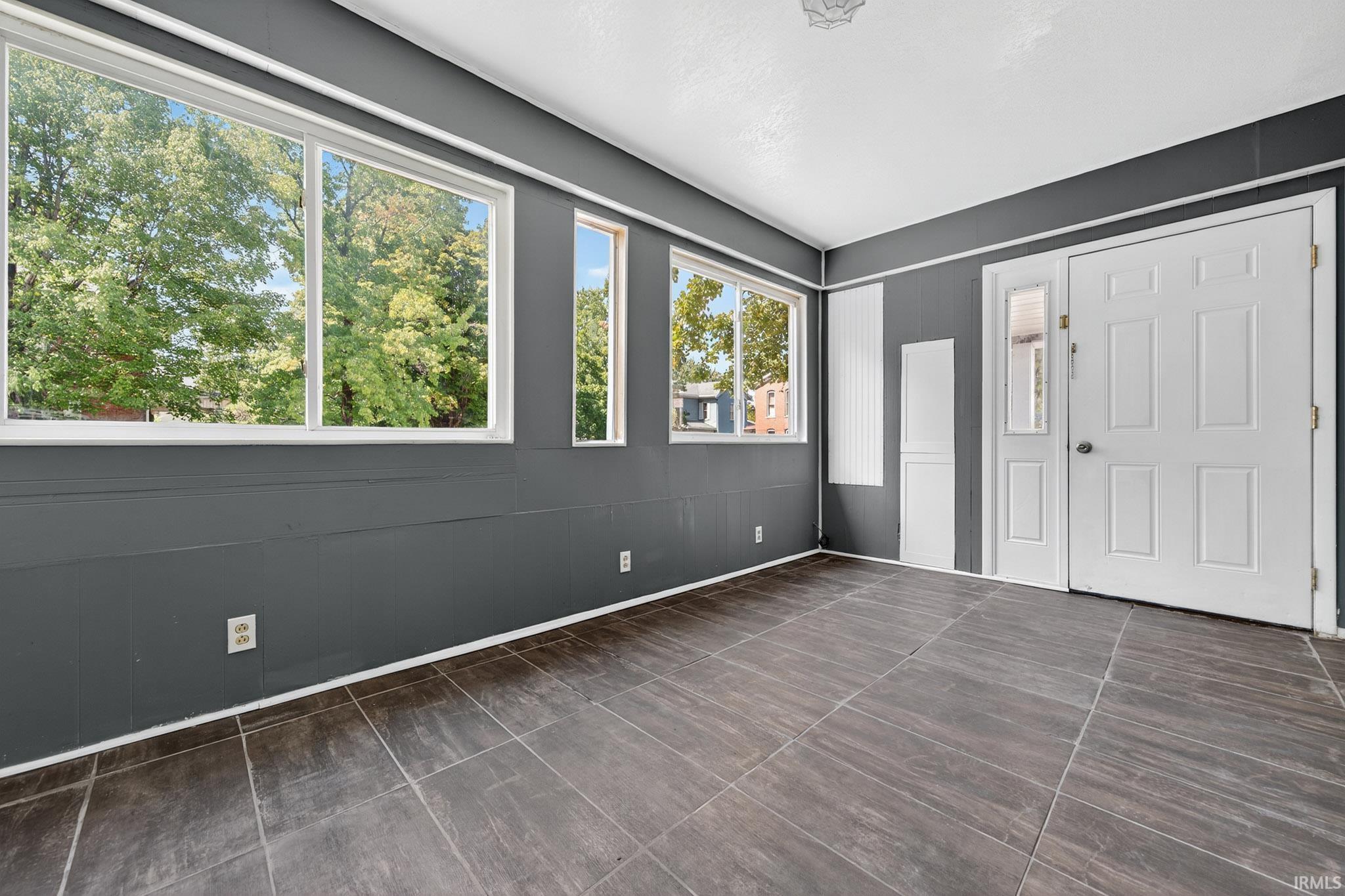 1303 High Street Logansport, IN 46947 - Photo 7 of 29