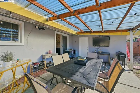 $799,000 | 1481 Rieger Avenue, Hayward, CA 94544