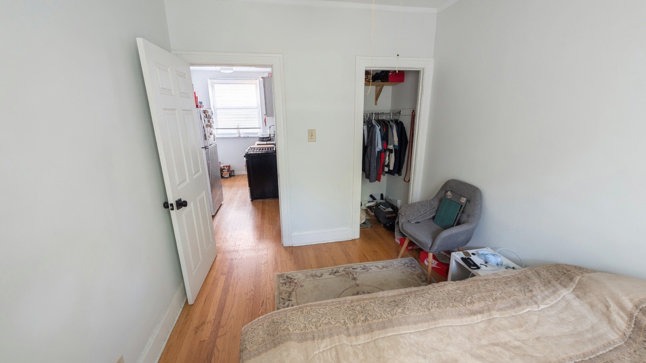 1222 West Victoria Street, Unit 2 Chicago, IL 60660 - Photo 6 of 9
