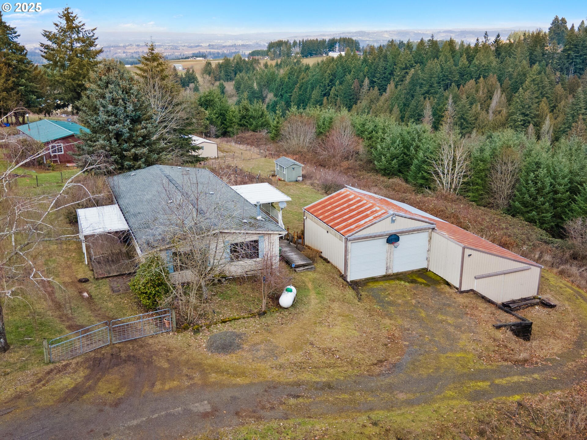 25185 Southwest Neill Road Sherwood, OR 97140 - Photo 1 of 46 Gallery Image 1