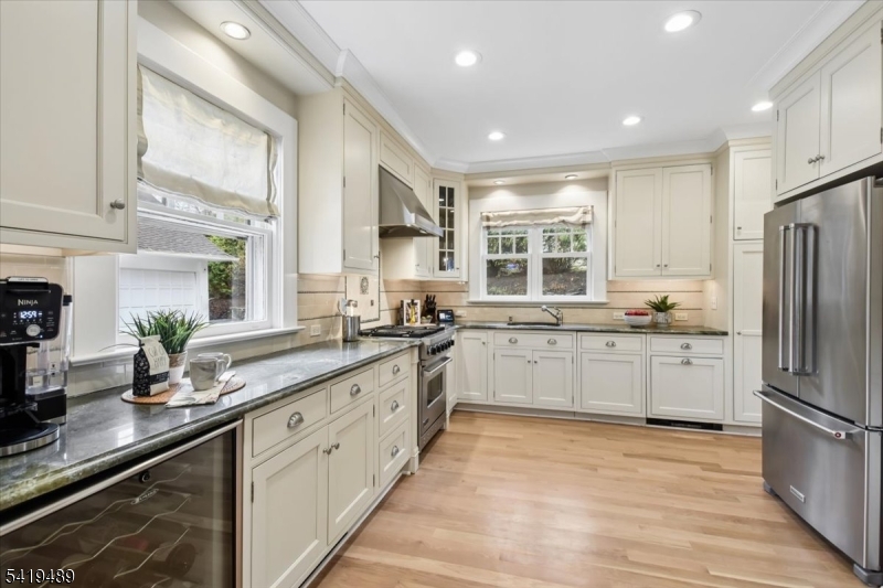 67 W Road Short Hills, NJ 07078 - Photo 16 of 42