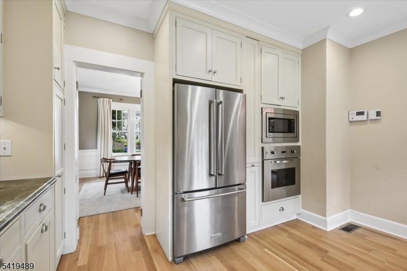 67 W Road Short Hills, NJ 07078 - Photo 17 of 42
