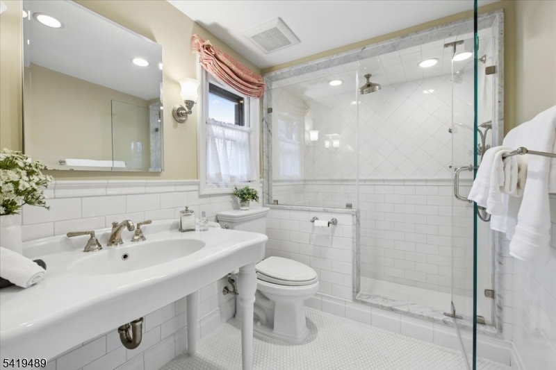 67 W Road Short Hills, NJ 07078 - Photo 24 of 42
