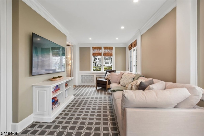 67 W Road Short Hills, NJ 07078 - Photo 9 of 42