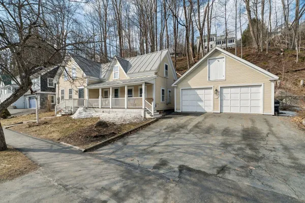 $749,000 | 37 South Street, Woodstock, VT 05091