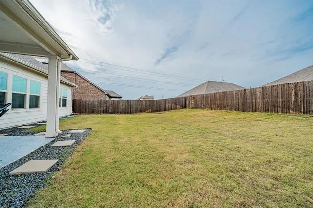 $359,900 | 152 Lisa Lane, Royse City, TX 75189