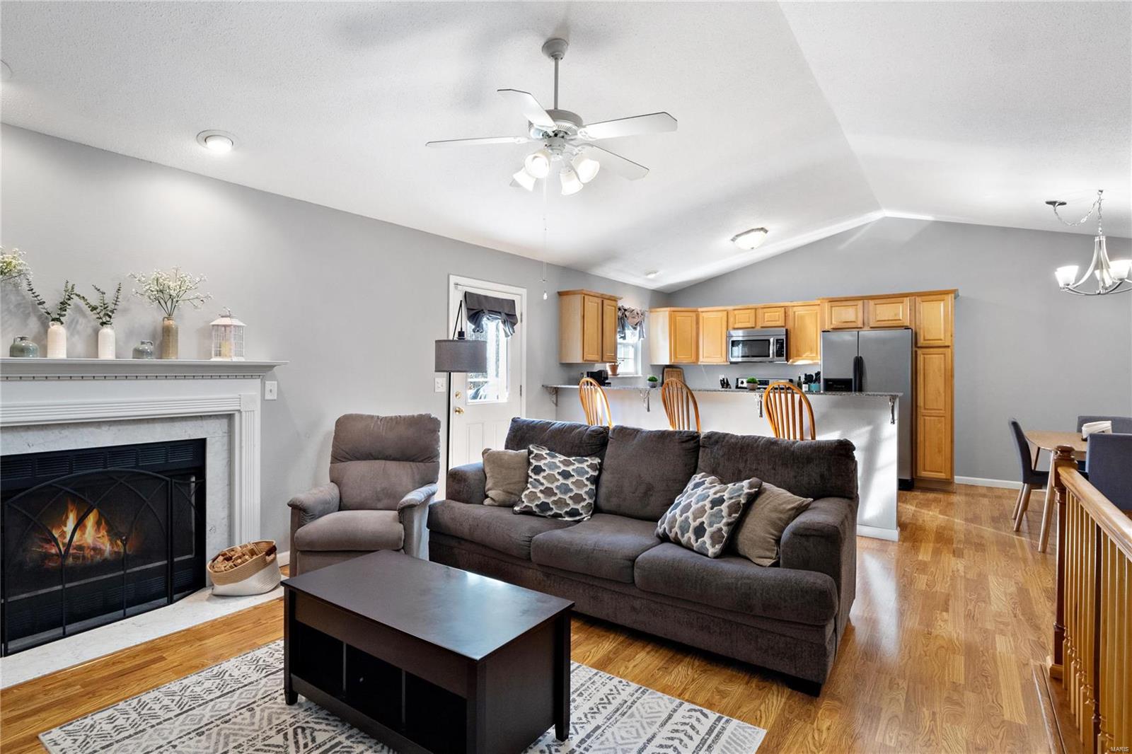 2114 Streamview Court O'Fallon, IL 62269 - Photo 8 of 24