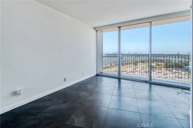 $929,900 | 700 East Ocean Boulevard, Unit 2508, Long Beach, CA 90802