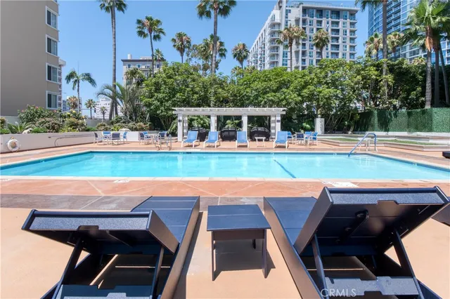 $929,900 | 700 East Ocean Boulevard, Unit 2508, Long Beach, CA 90802