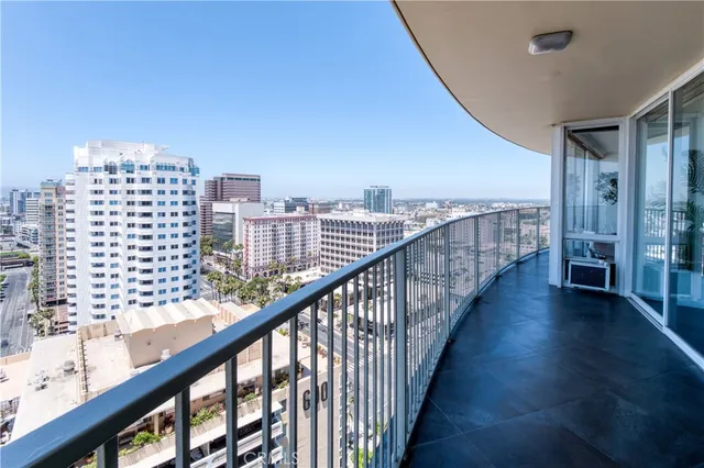 $929,900 | 700 East Ocean Boulevard, Unit 2508, Long Beach, CA 90802