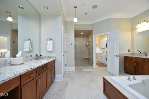 $1,850,000 | 217 Oval Park Place, Chapel Hill, NC 27517