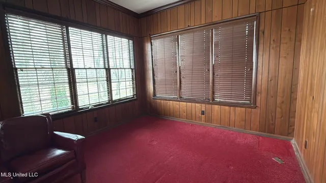 $500,000 | 2502 West Claiborne Avenue, Greenwood, MS 38930