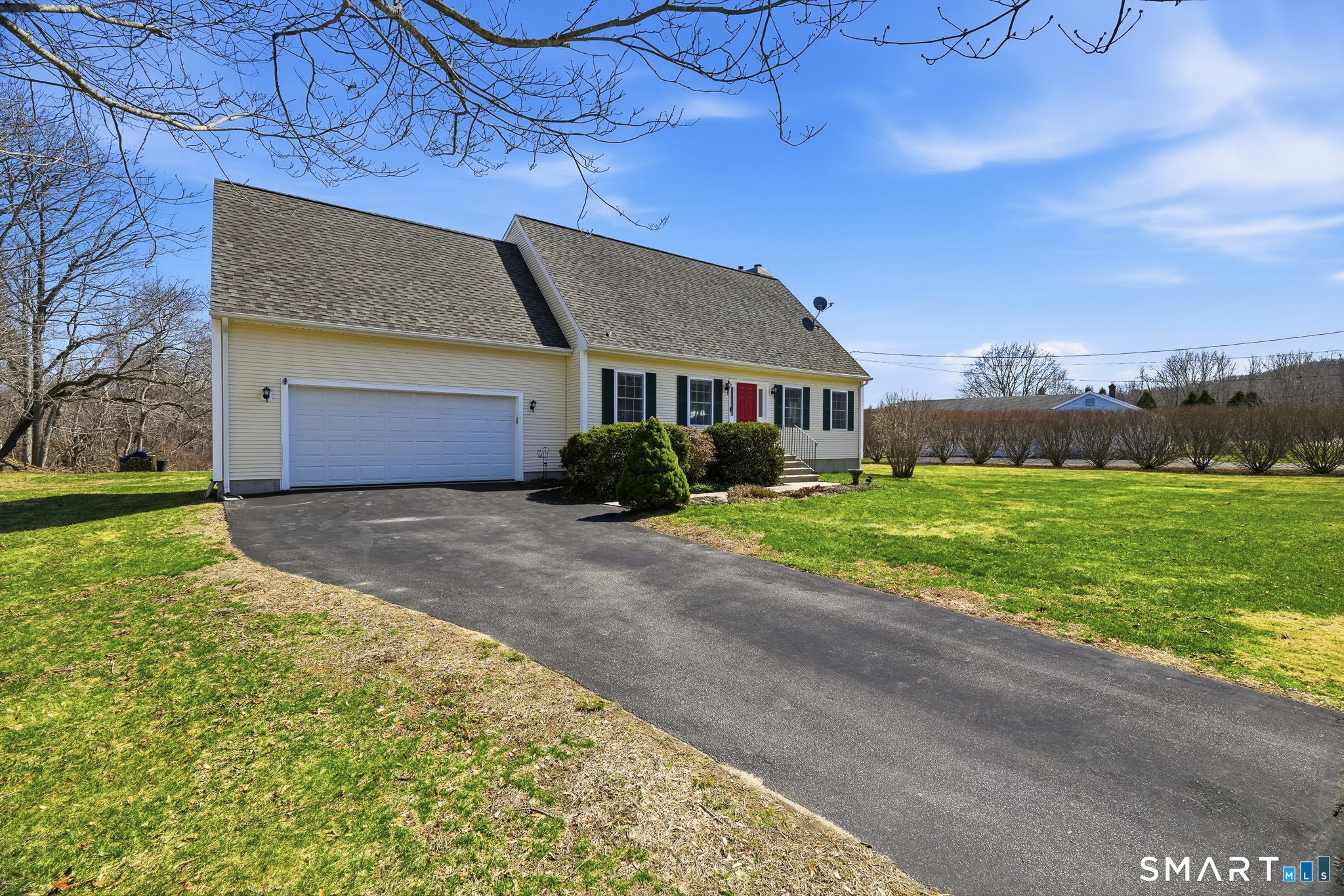 11 Wawecus Hill Road Bozrah, CT 06334 - Photo 2 of 27