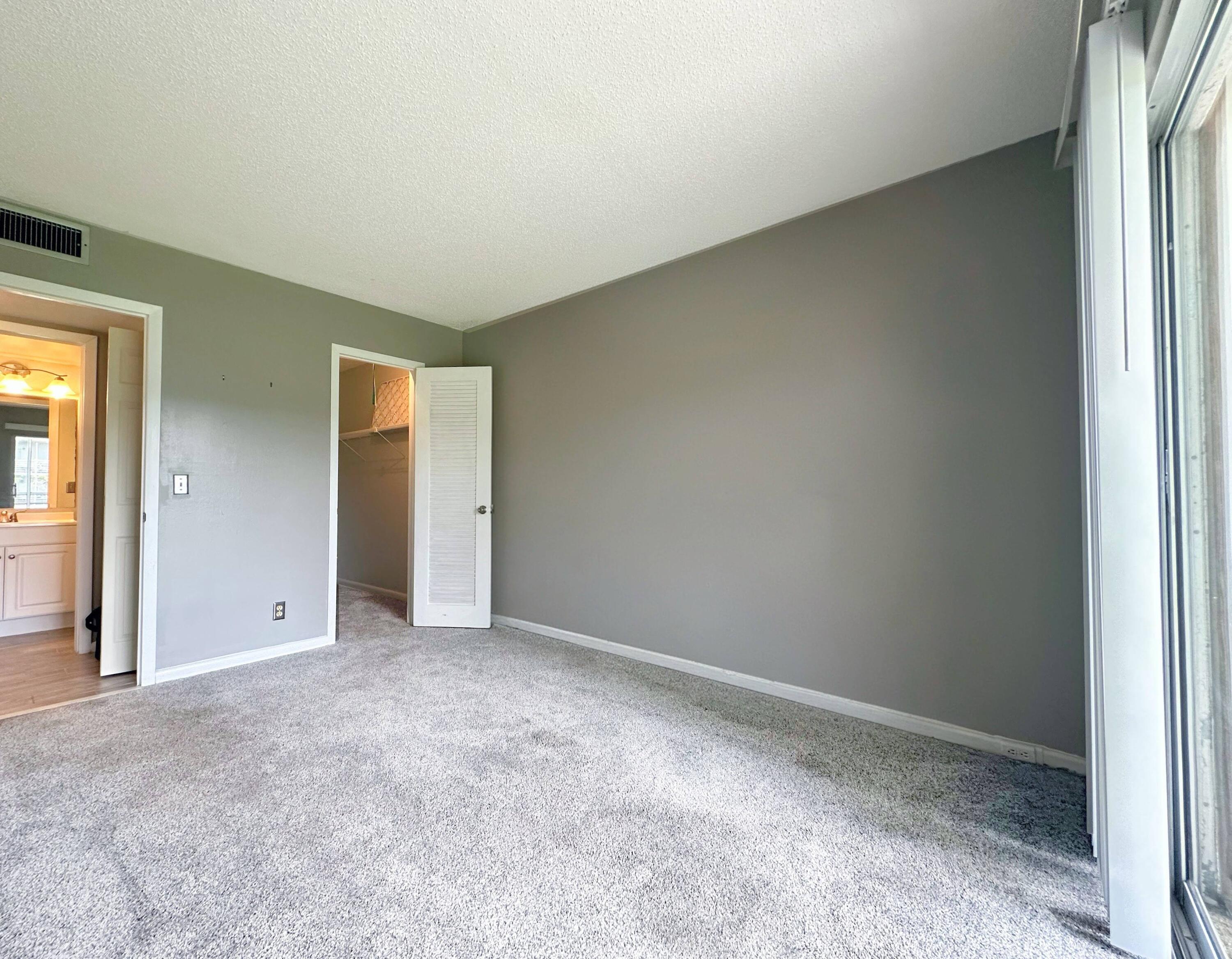 144 Mansfield D, Unit D Boca Raton, FL 33434 - Photo 9 of 14 Room 2