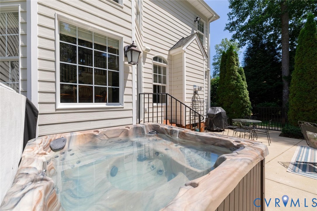 14469 Riverside Drive Ashland, VA 23005 - Photo 50 of 59 Hot tub