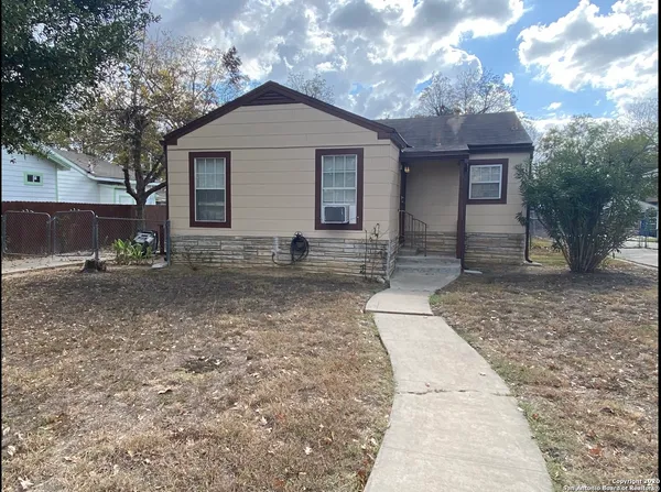 $1,300 | 1130 Sims Avenue, San Antonio, TX 78225