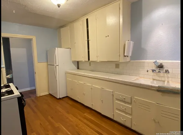 $1,300 | 1130 Sims Avenue, San Antonio, TX 78225