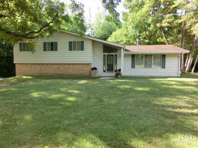 9419 Saratoga Road Fort Wayne, IN 46804 - Photo 1 of 14 Gallery Image 1