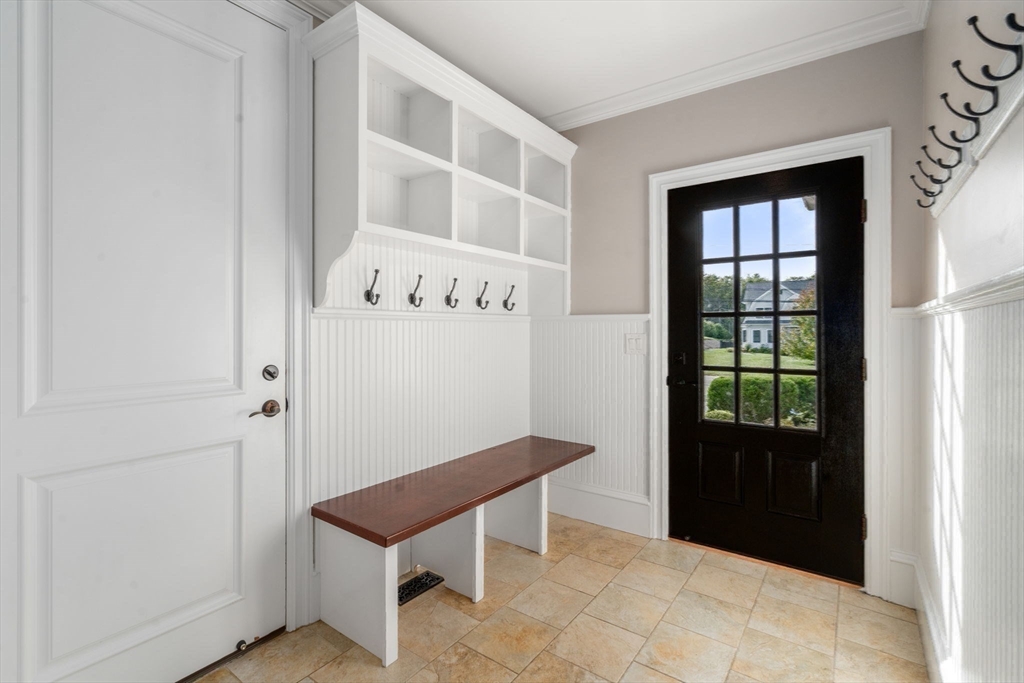 175 Schoolmasters Lane Dedham, MA 02026 - Photo 15 of 41