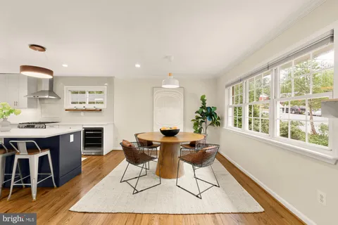 $765,000 | 4147 Taney Avenue, Alexandria, VA 22304