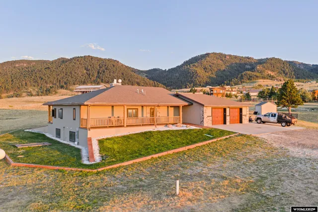 $840,000 | 6593 South Ridgecrest Drive, Casper, WY 82601