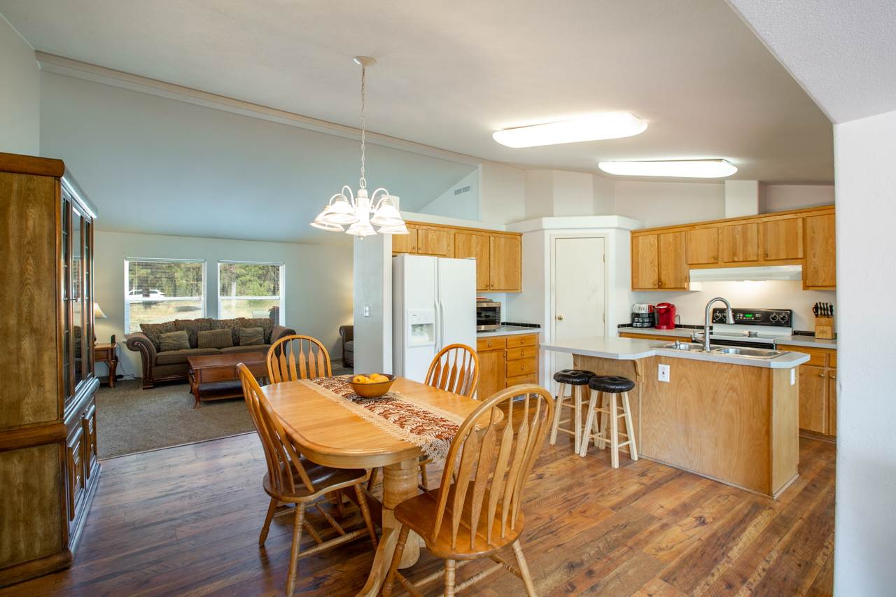 20212 South Malloy Prairie Road Cheney, WA 99004 - Photo 6 of 20