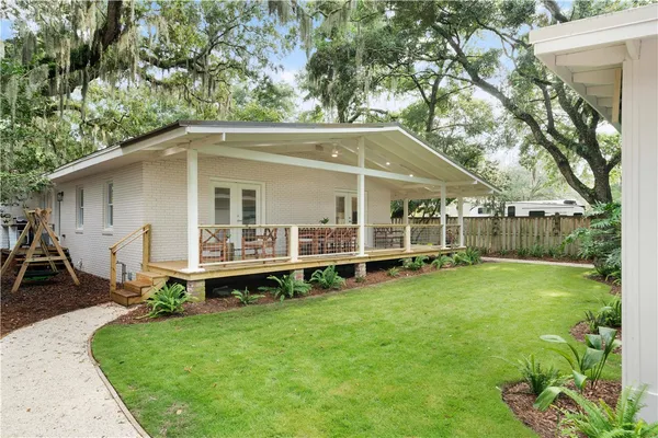 $1,299,000 | 58 Maxwell Avenue, St. Simons Island, GA 31522