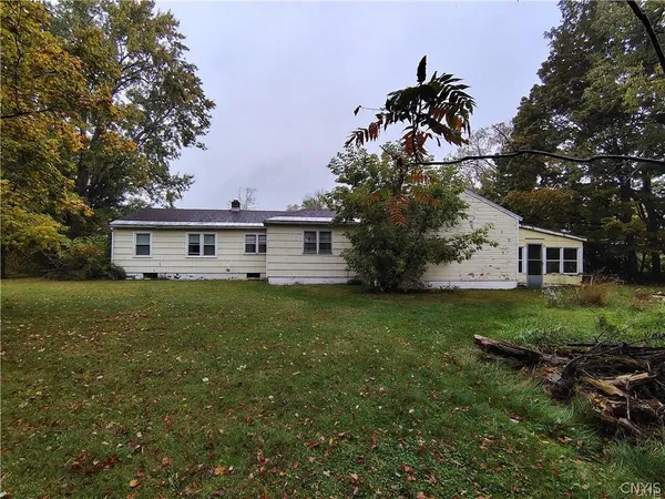 $99,900 | 6068 Shed Road, Westmoreland, NY 13440